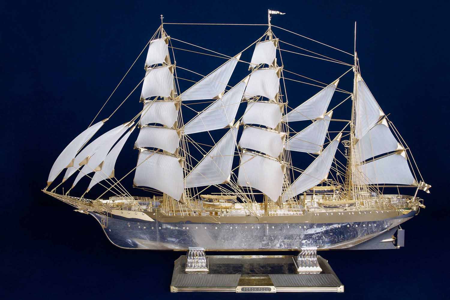 Weitere Bilder des Segelschiffs Gorch Fock