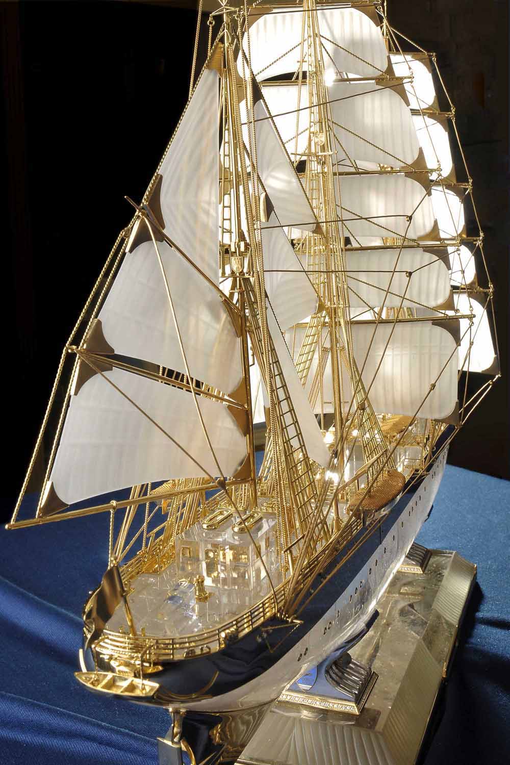 Weitere Bilder des Segelschiffs Gorch Fock